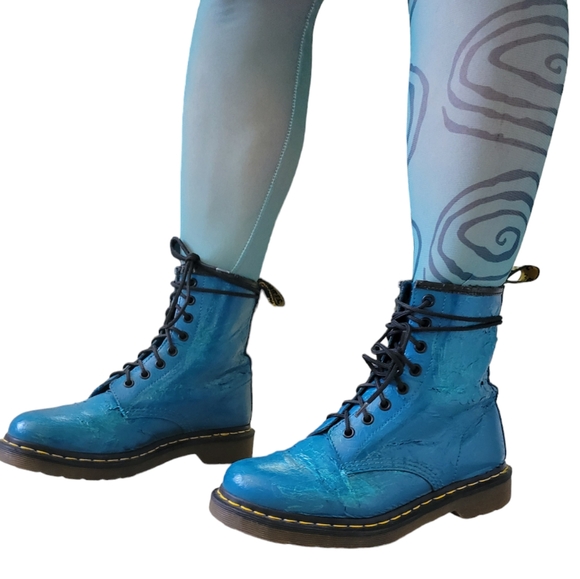 Y2K turquoise leather flower embossed Pascal combat boot dr martens docs htf - Picture 1 of 16
